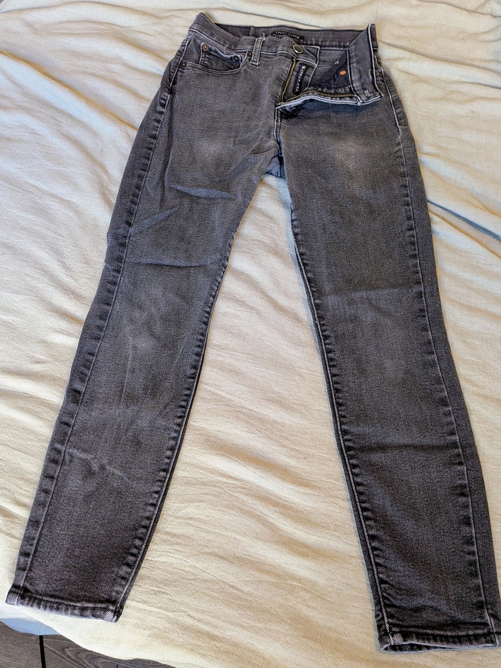 Lucky Brand Women's Skinny Jeans in Washed Black